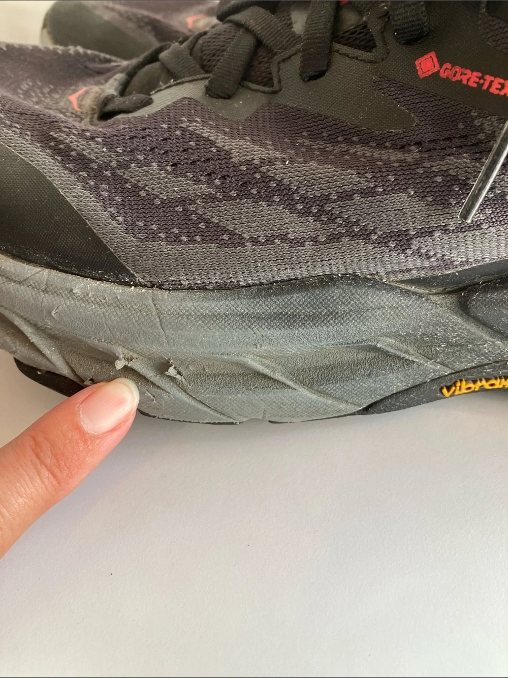 HOKA Speedgoat 5 Gore-Tex Trail Running Shoes Vibram Megagrip track women’s 10